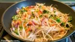 Tang capsicum Noodles 1 delicious recipe on table